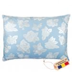 Perna SOMNART, 50×70 cm, umplutura pene 90%, puf 10%, bumbac 100%, model floral bleu