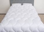 Pilota matlasata Somnart, 180×200 cm, microfibra cu fibre de carbon, umplutura usoara 120 gsm, pentru vara