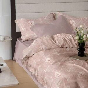 Lenjerie de pat finet 6 piese, cearceaf pat cu elastic, cearceaf pilota 200×230, 2 fete perna 50×70, 2 fete perna 70×70, Extra, Pink Leaves, 63